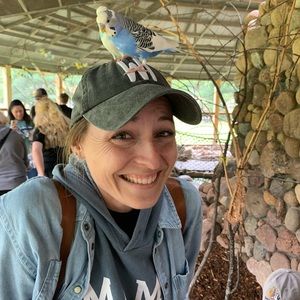 Meet your Posher, Emilee